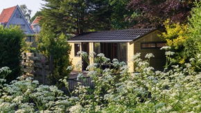 Гостиница B&B De Zes Wielen  Алкмар